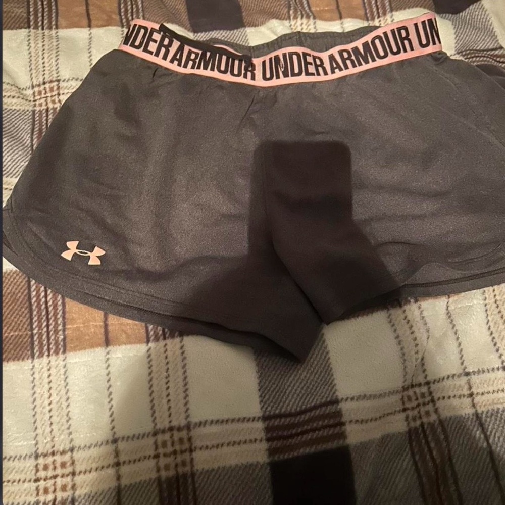 Under Armour Women's Gray Athletic Shorts